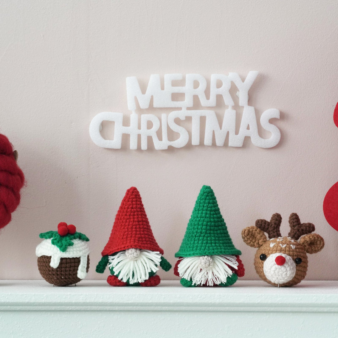 Christmas Amigurumi DIY Crochet Kit Wizardi F07N8-M118