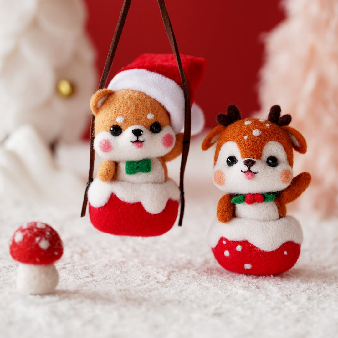 Christmas Shiba Inu and Piggy Needle Felting Kit. Wizardi DIY Wool Craft Kit F07N8-Z-12
