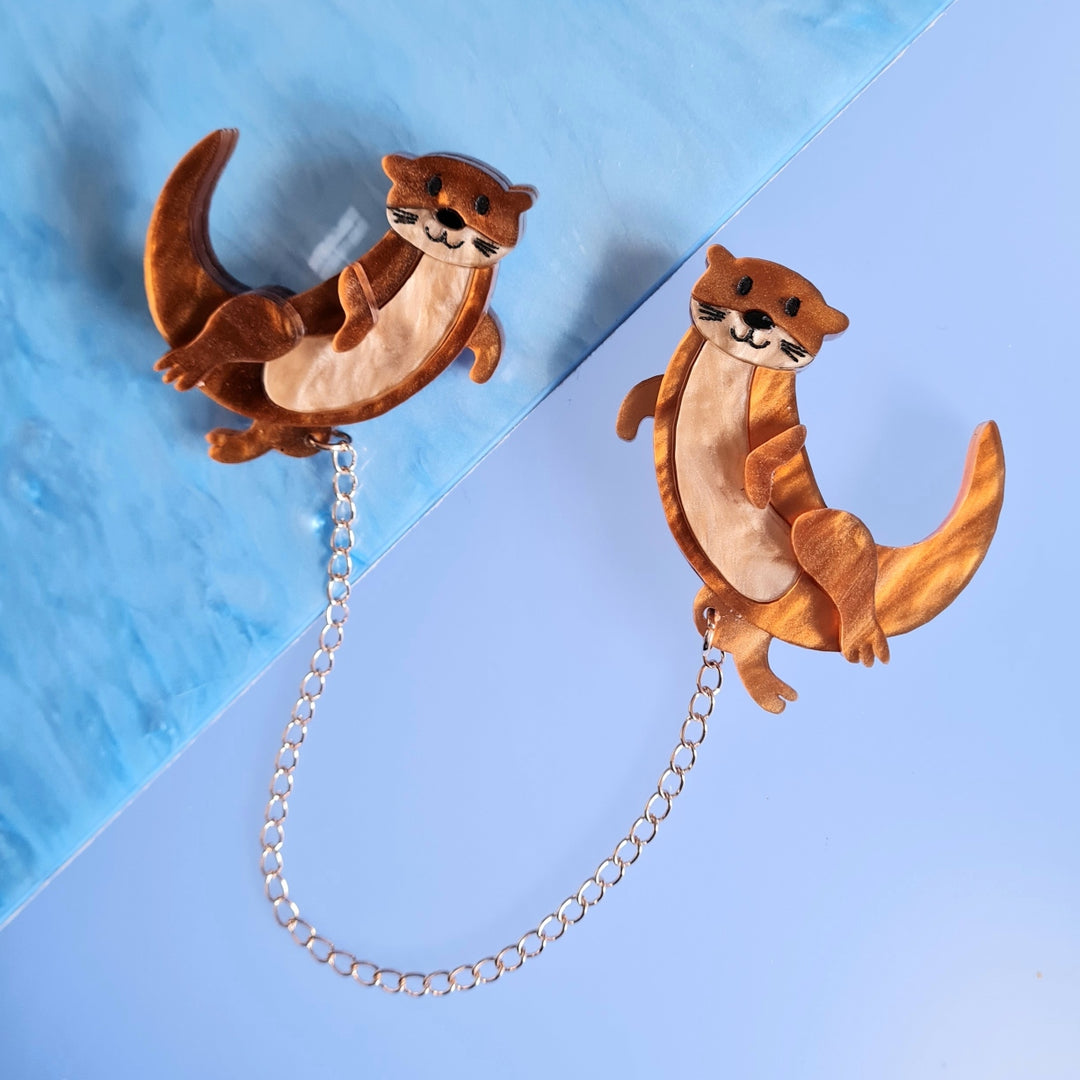 Otter Collar Clip Brooch
