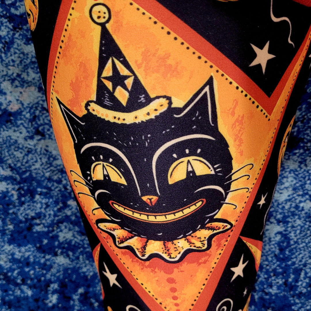 "Grinning Jack" (Johanna Parker Exclusive) Orange Vintage Cat - High-quality Leggings