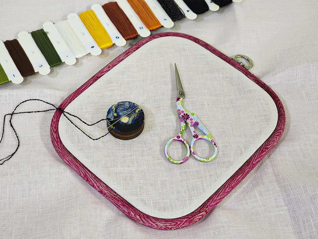 Scissors for Embroidery and Detail Work F07M4-1-Stork 1