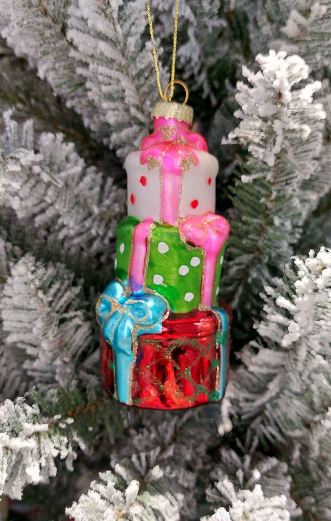 Gifts Christmas Glass Ornament by Wizardi F07M3-47 HB-SY25439