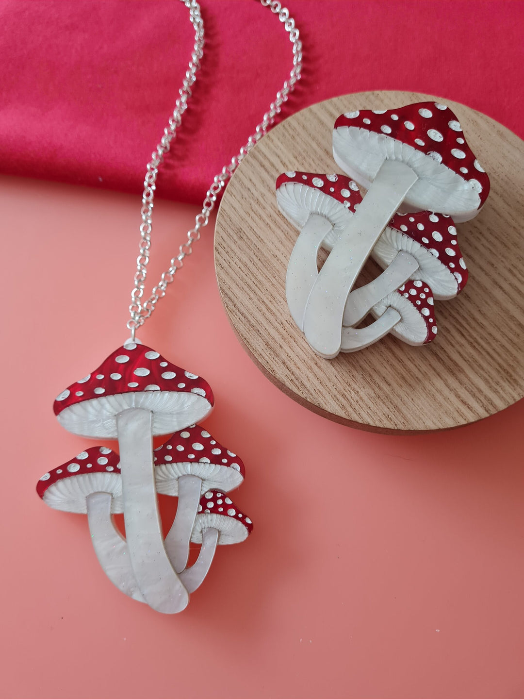 Toadstool Mushroom Cluster Brooch or Necklace