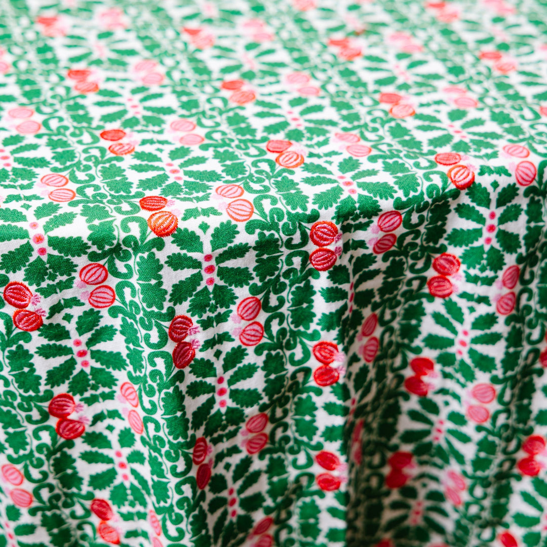 Pomegranate Round Tablecloth