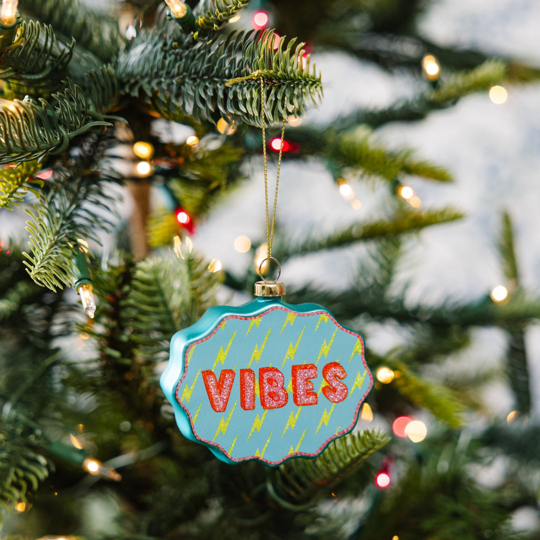 Scallop Ornament - Vibes