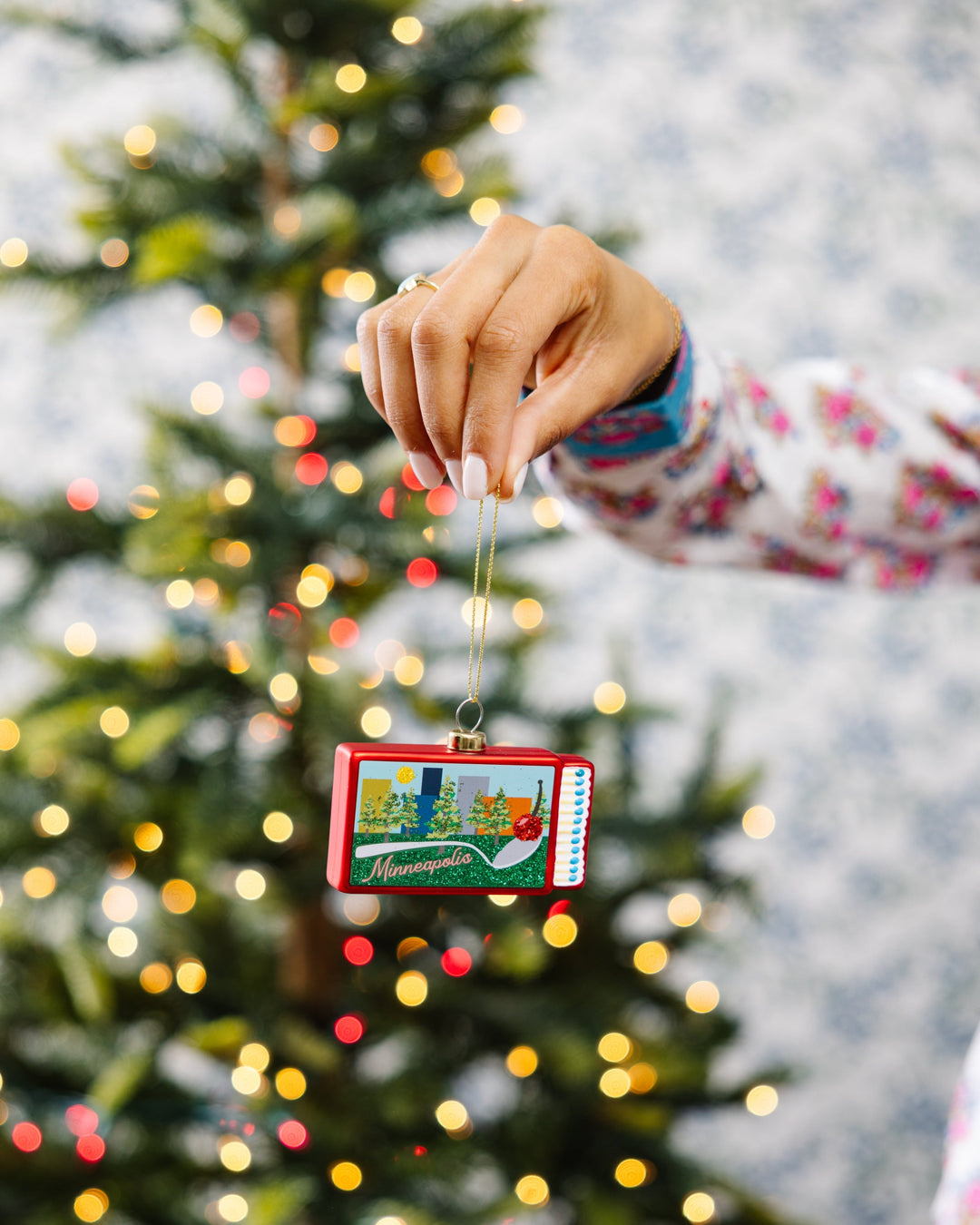 Matchbook Ornament - Minneapolis