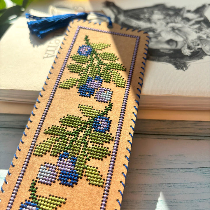 Blueberry Cardboard Embroidery Bookmark Kit by Wonderland Crafts WLZ-006