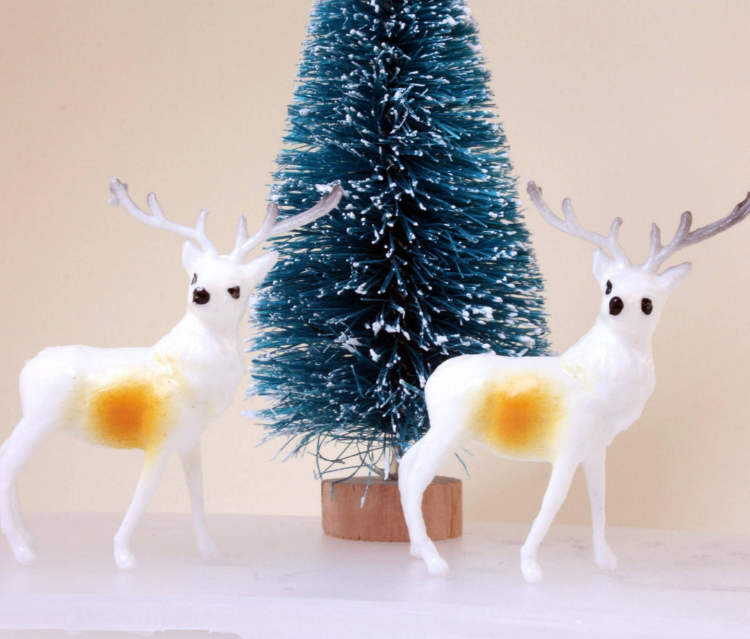 Retro Style 1.5" Reindeer Decorative Figurine, 1960s