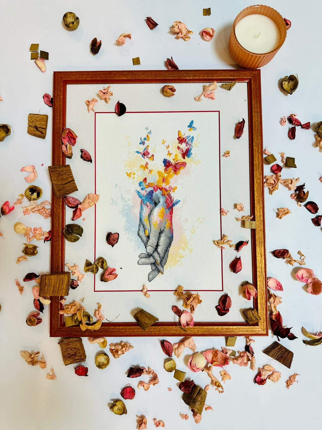 Love is in the Air R2104 Counted Cross Stitch Kit