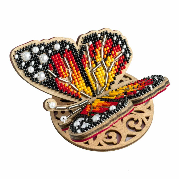 Wooden Bead Embroidery Kit ‚Äì ‚ÄúBright Butterfly‚Äù FLK-581