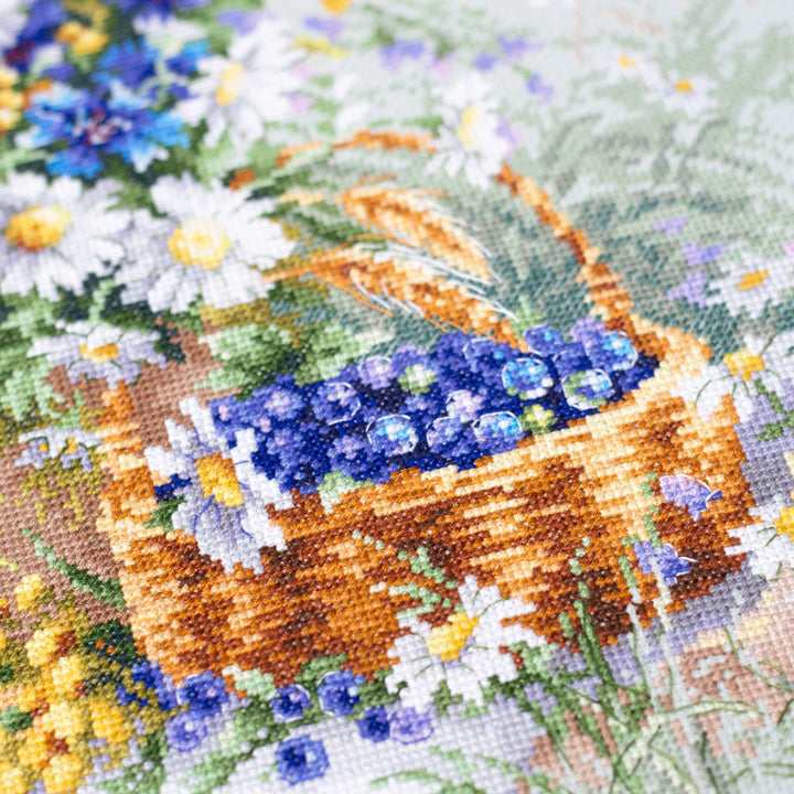 On the Forest Glade 510-230 Counted Cross-Stitch Kit