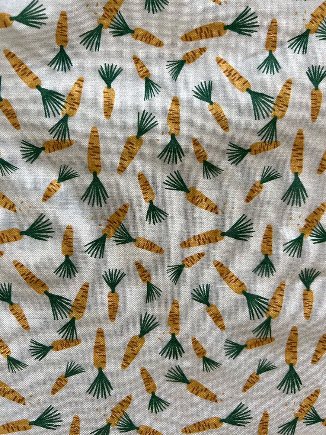 Carrots Bow Top