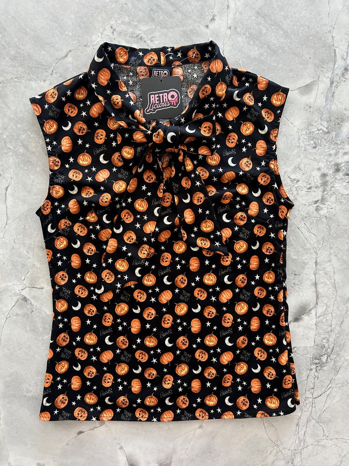 Jack-o’-lantern Bow Top