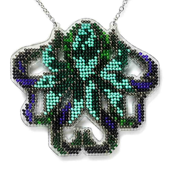 Set for embroidery with beads on a plastic base FLPL-098