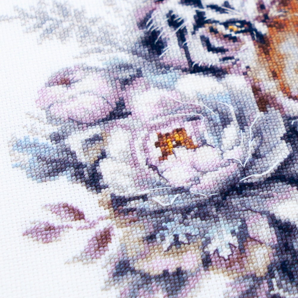 The White Tiger 70-14 Counted Cross-Stitch Kit