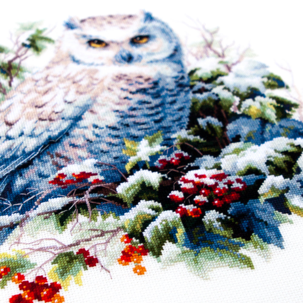 Snowy Owl Counted Cross Stitch Kit by Magic Needle 70-24