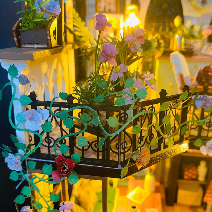 Miniature Wizardi Roombox Kit - Flower Lover Dollhouse Kit