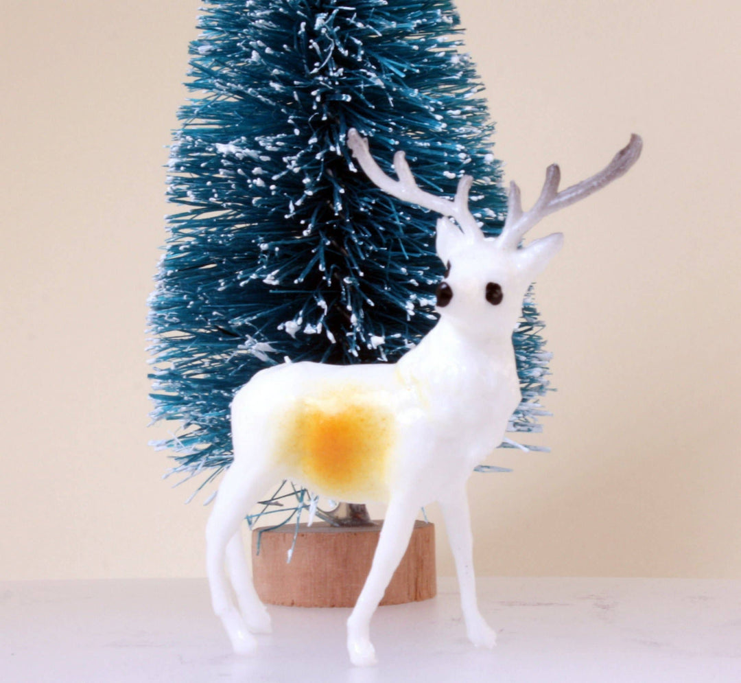 Retro Style 1.5" Reindeer Decorative Figurine, 1960s