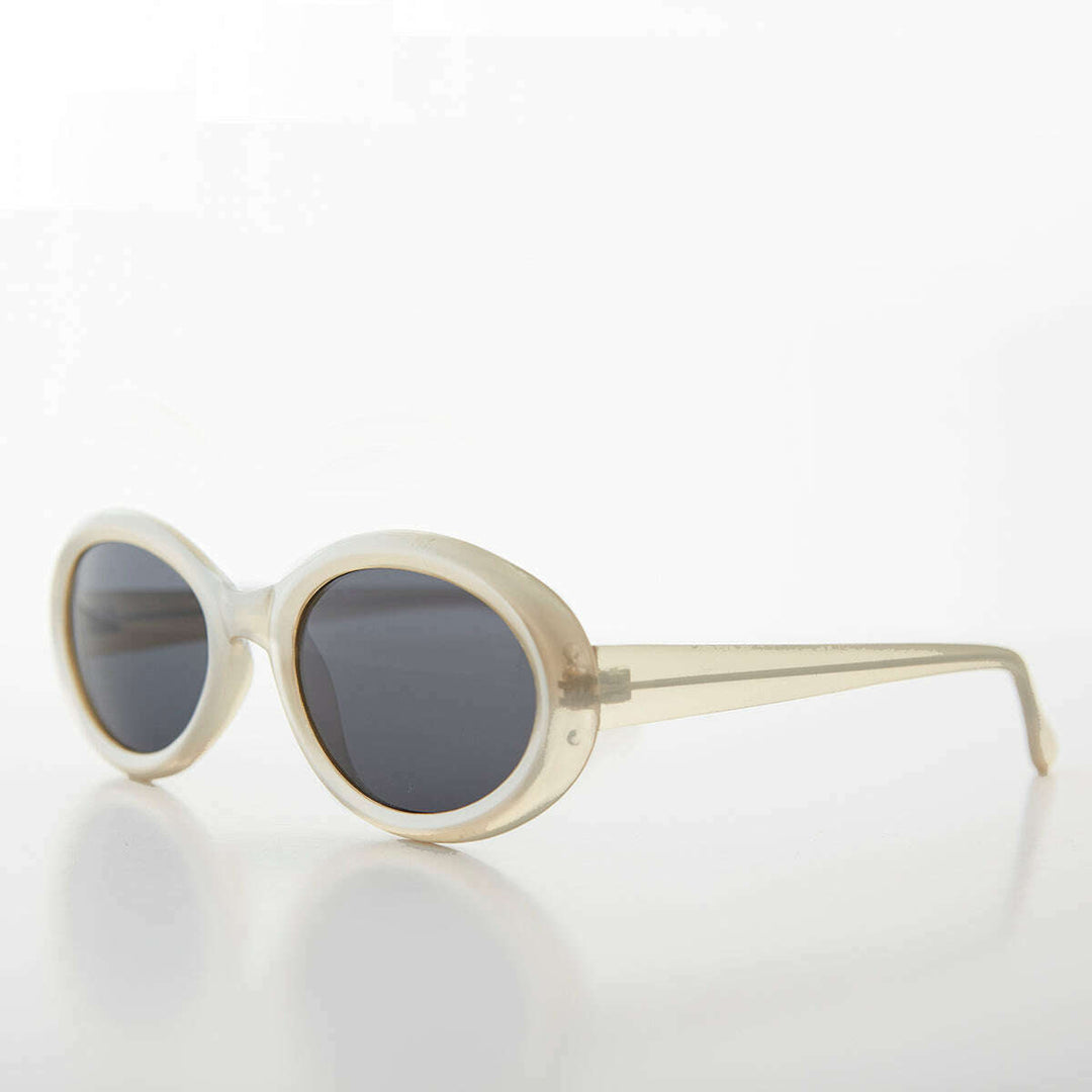 90s Oval Cat Eye Vintage Sunglass - Macie