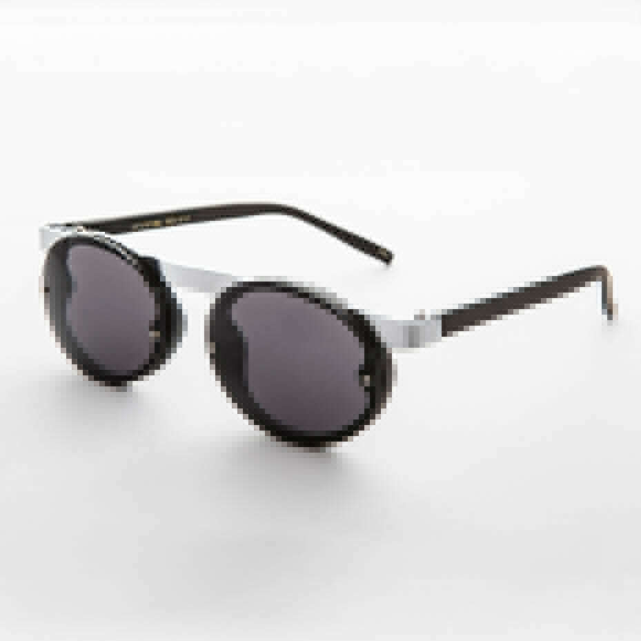90s Oval Goth Sunglasses with Floating Brow line - Oswald