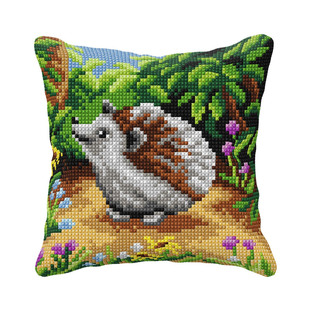 Needlepoint Cushion. Cross stitch kit  "Hedgehog" 99097