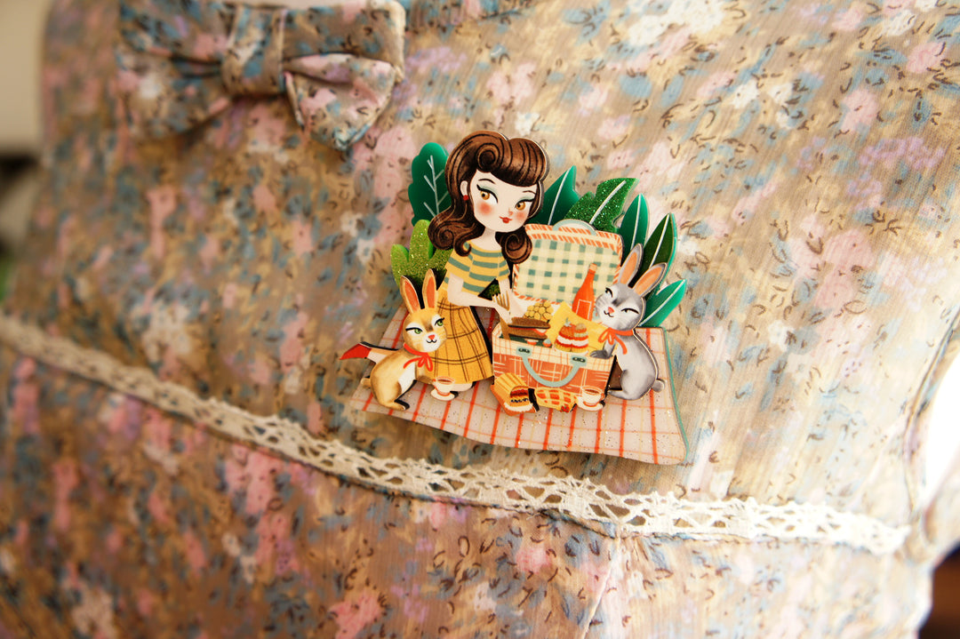 Picnic Brooch by Laliblue