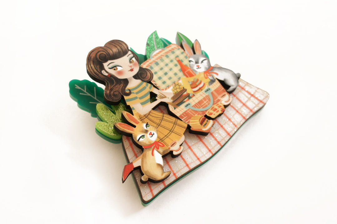 Picnic Brooch by Laliblue