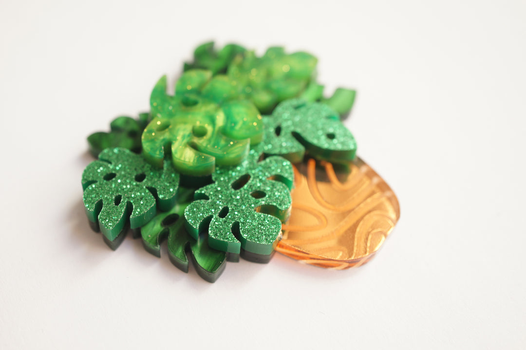 Monstera Brooch by Laliblue, image 4