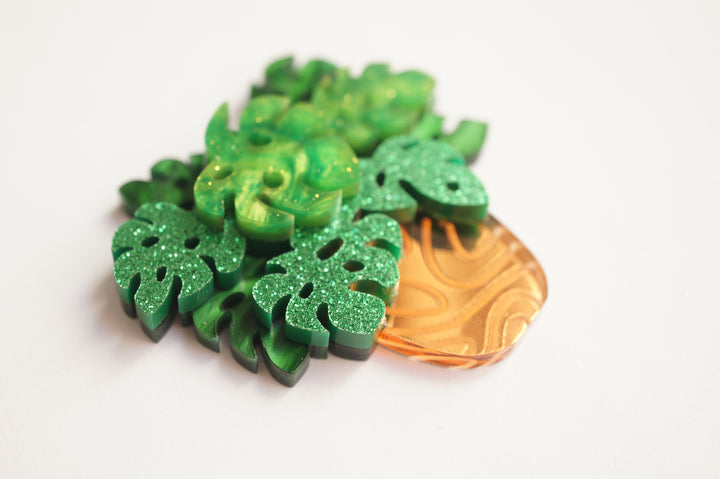Monstera Brooch by Laliblue, image 4