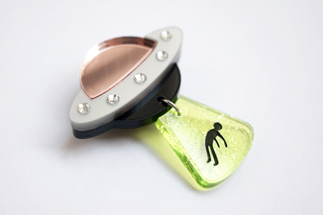 Flying Saucer Button Cover by Laliblue | Space Adventures Collection