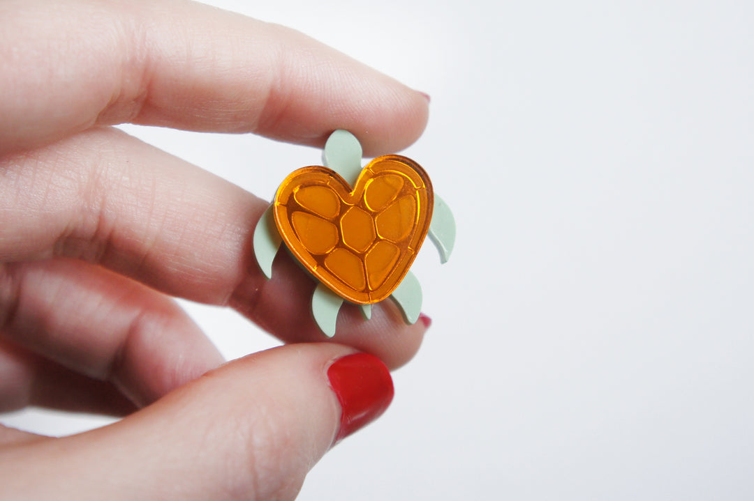 Heart Turtle Earrings by Laliblue