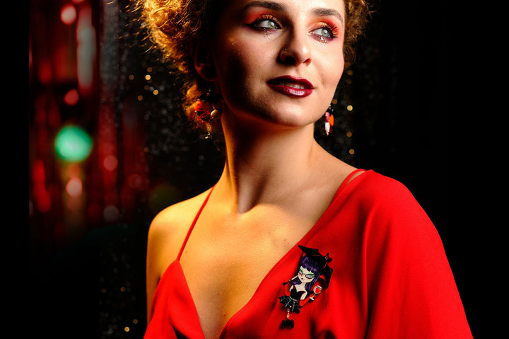 Vampiress w/ Wine Brooch by Laliblue