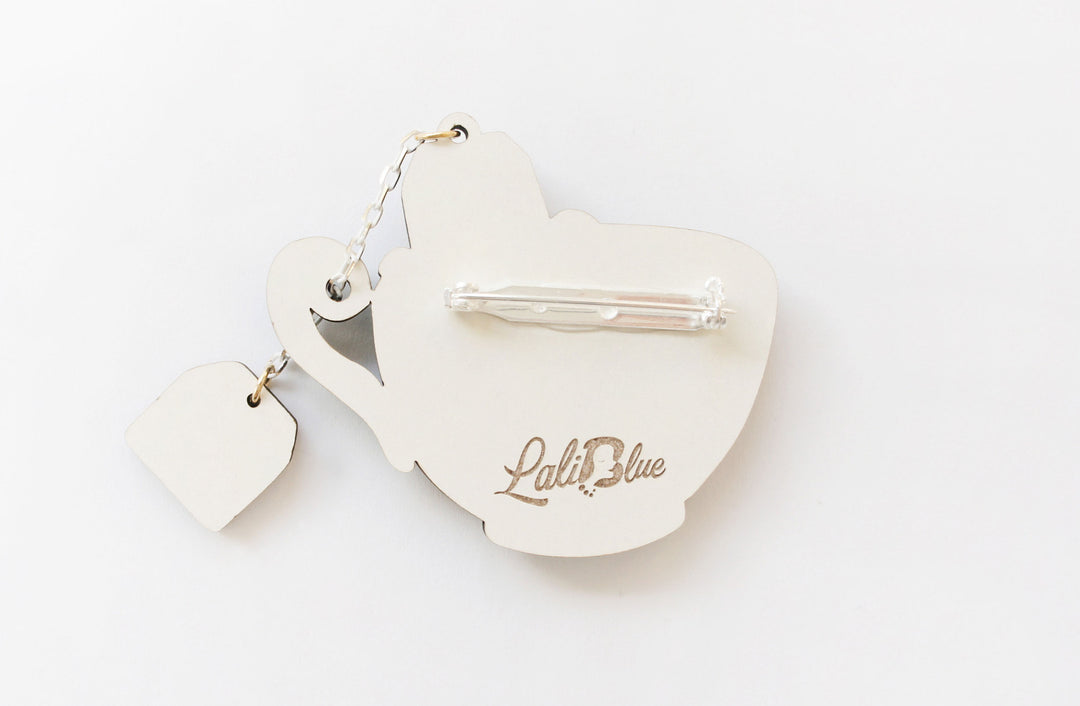 Relax Tea Brooch by Laliblue