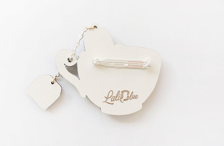 Relax Tea Brooch by Laliblue