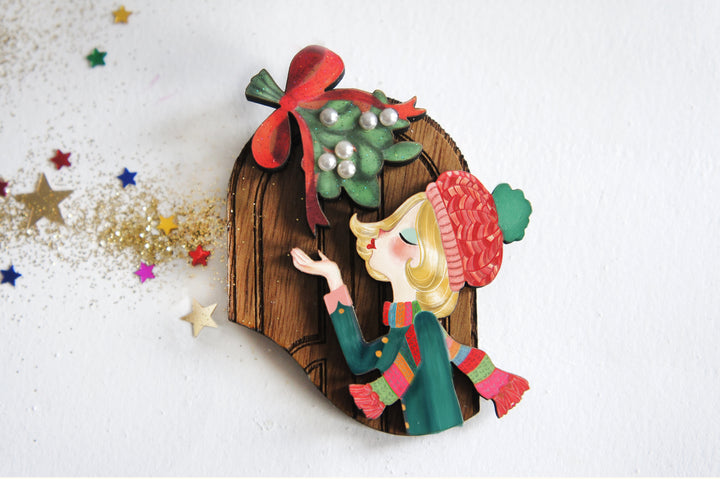 Kiss Me Under the Mistletoe Brooch by Laliblue
