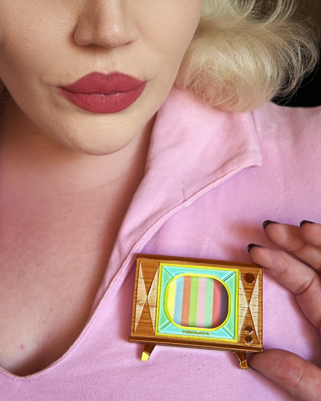 Tune In Customizable Retro TV Brooch by Lipstick & Chrome