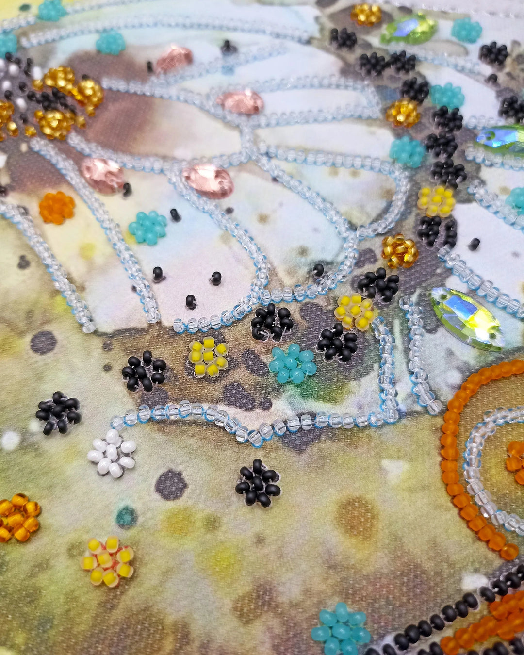 Bead Embroidery Kit Amber flight AB-874