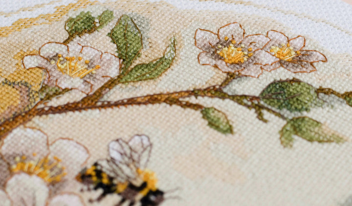 Cross-stitch kit - Honey colors AH-207