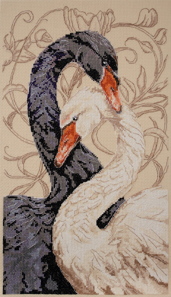 Cross-stitch kit - Swans of love AH-269