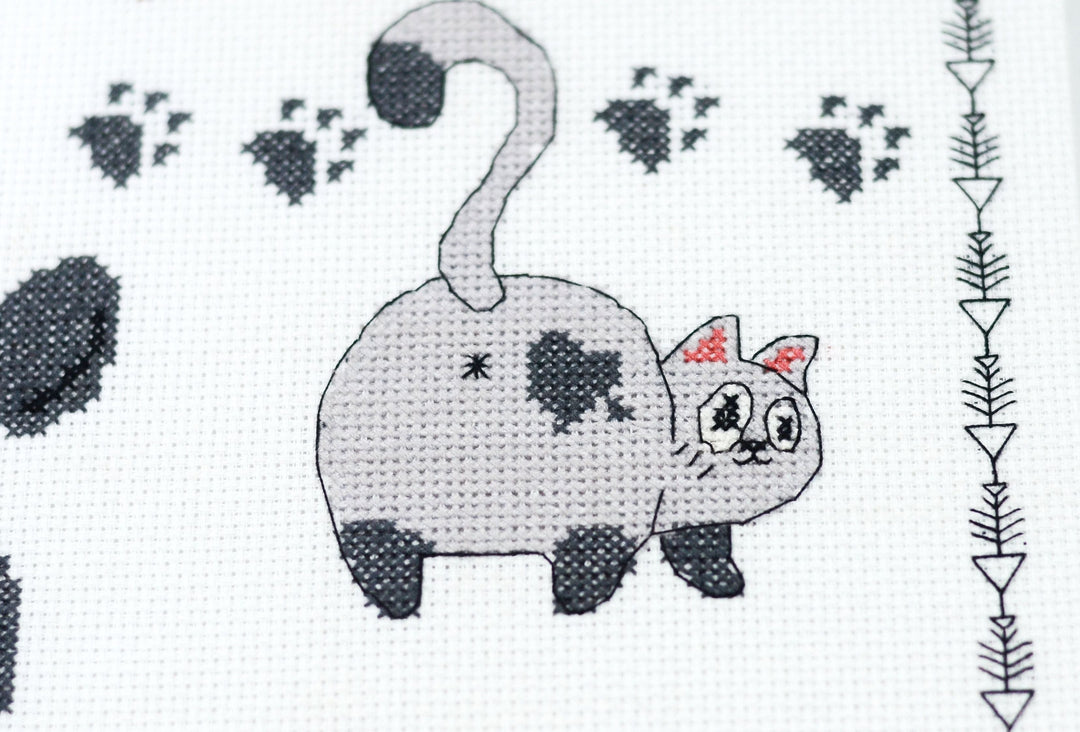 Cross-stitch kit - Meow-meow AH-281