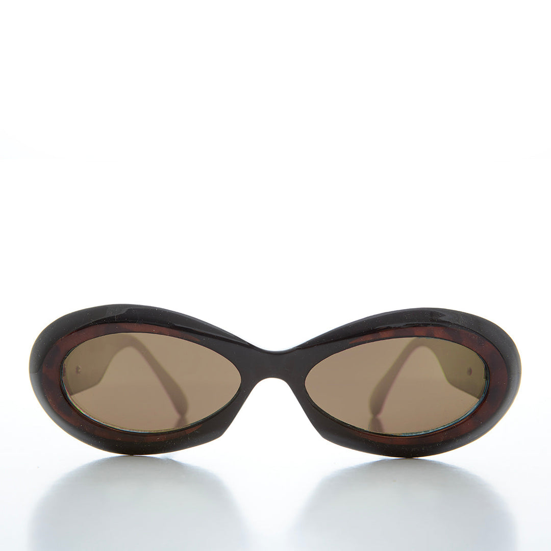Classic Chunky Oval Women's Sunglasses - Alicia