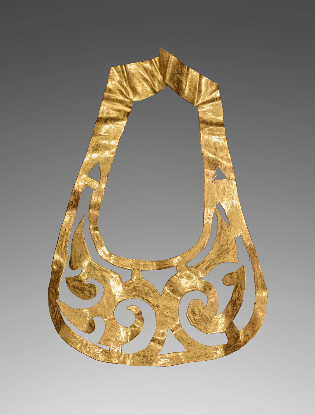 Bactrian Ornament Small Hook Earrings
