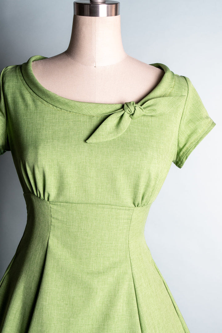 Beverly Dress- Pistachio