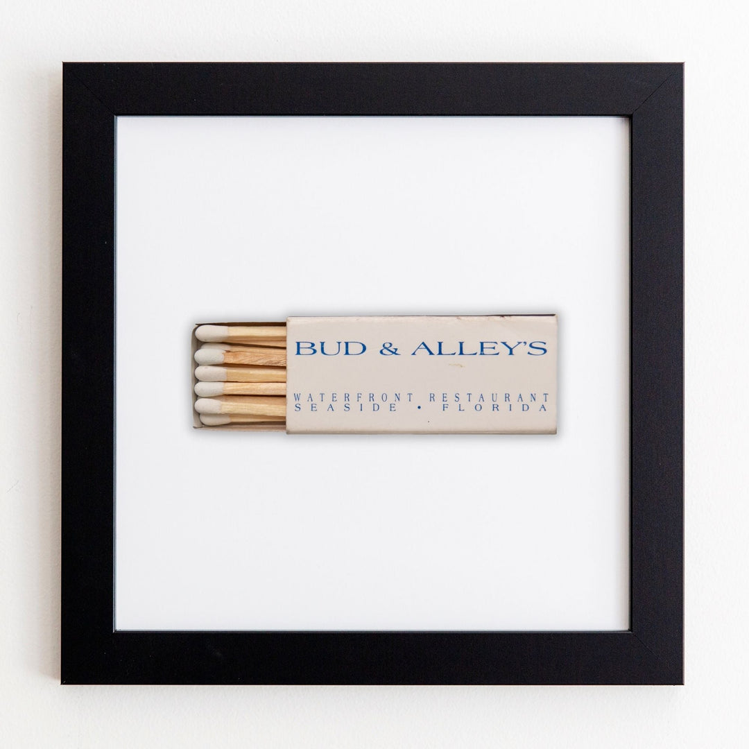 Bud & Alleys Seaside Restaurant