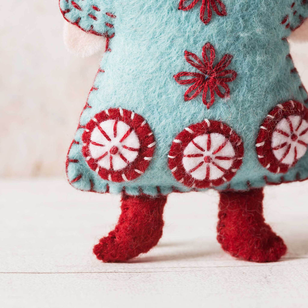 Scandinavian Angels Felt Craft Kit by Corinne Lapierre ANGEL3F