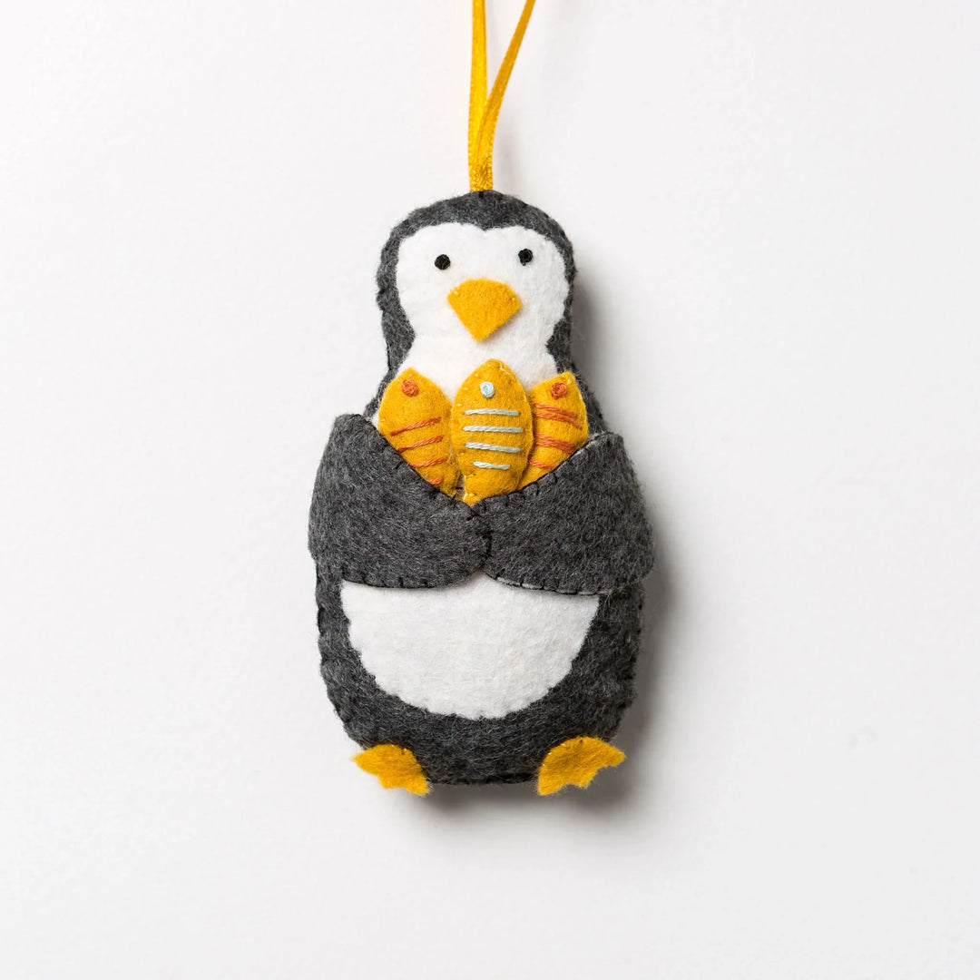 Penguin Felt Craft Mini Kit by Corinne Lapierre MKPGN1F