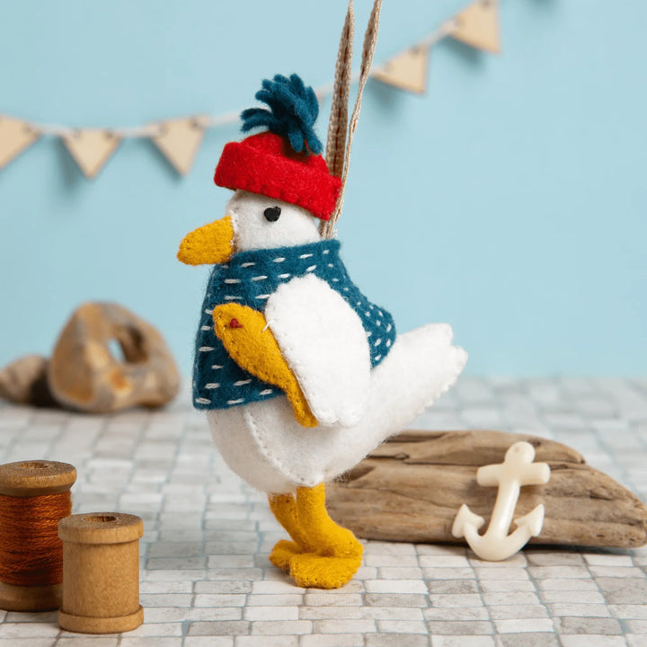 Sam the Seagull Felt Craft Mini Kit by Corinne Lapierre MKSSG1F
