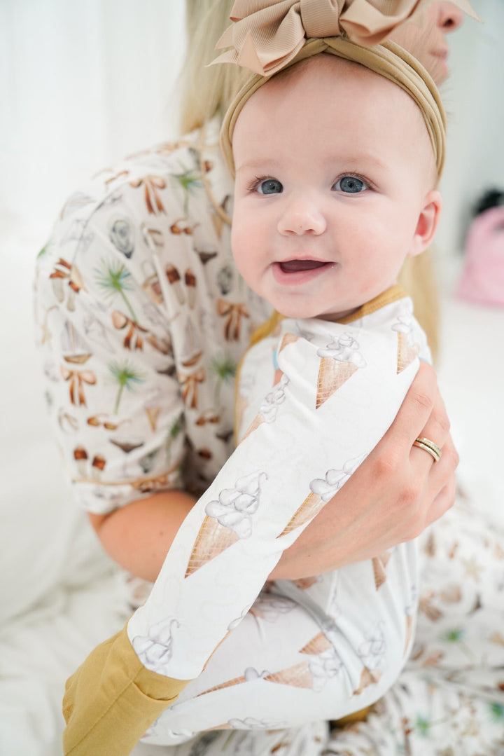 Neutral Coastal Cocktail - Short Sleeve + Pant Pajama Set