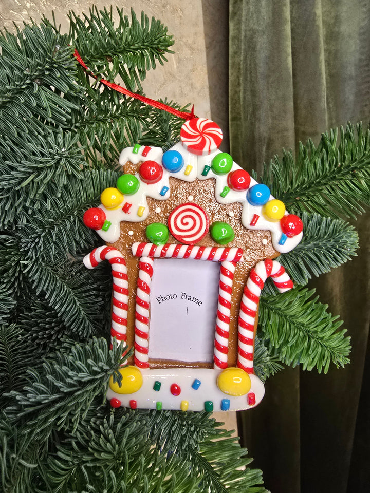 Christmas Ornament - Glossy Gingerbread Gingerbread House Frame. Wizardi Festive Decoration F07-N2-8-SEE200C