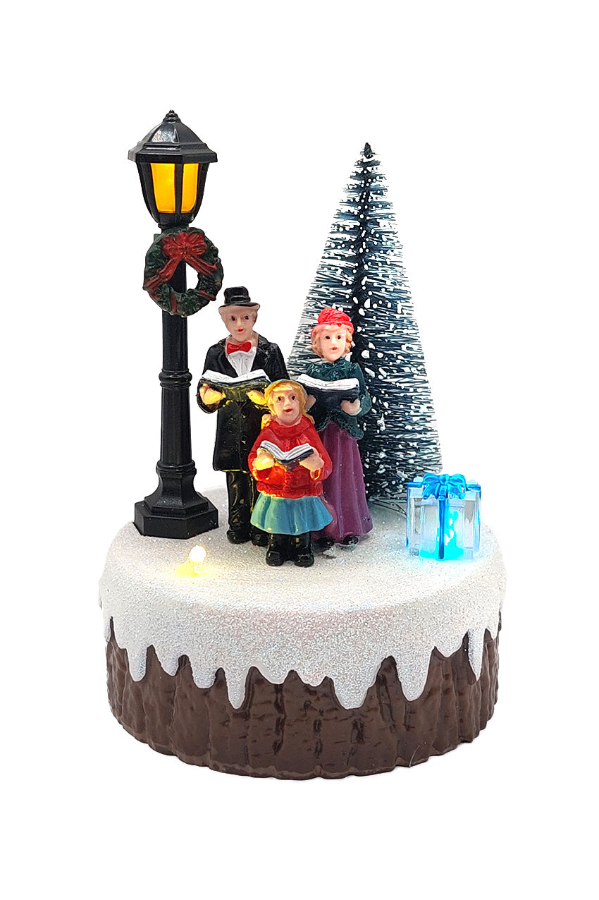 Carol Singers Scene Christmas Village Miniature by Wizardi F07-N6-2D Singers